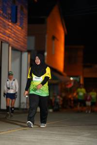 BIB: 90067
                            <button type="button" onclick="openModal(21743994)" class="btn btn-primary btn-sm float-right btn-popup" data-toggle="modal" data-target=".modal-high-quality">
                        <i class="fas fa-shopping-cart"></i> Add to Cart
                    </button>
                                            <button type="button" onclick="isThisMe(21743994, true)" class="btn btn-success btn-sm float-right btn-popup btn-isme hidden" data-toggle="tooltip" data-placement="bottom" title="นี่คือรูปของคุณใช่ไหม คลิกที่นี่เพื่อเอาเข้าอัลบั้ม">
                        <i class="fas fa-plus"></i> Add to album
                    </button>
                    <button type="button" onclick="isThisMe(21743994, false)" class="btn btn-warning btn-sm float-right btn-popup btn-isnotme hidden">
                        <i class="fas fa-ban"></i> Remove from album
                    </button>